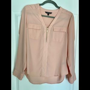 Express pale pink zipper long sleeve blouse